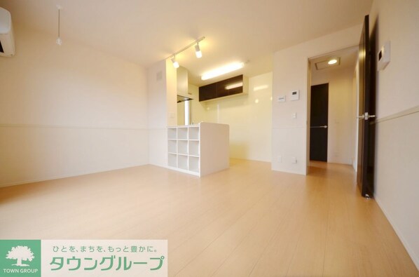 ウエストハウスの物件内観写真